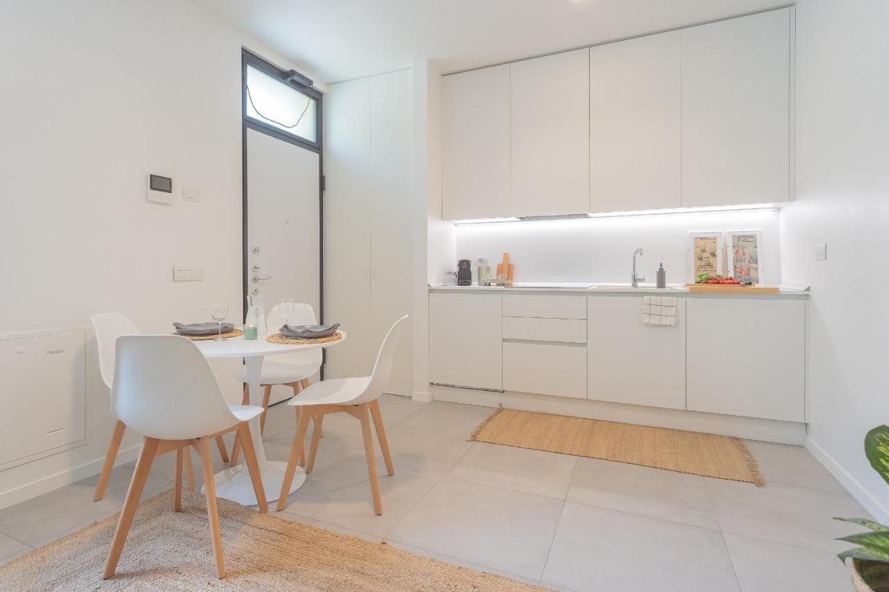 Ginepro & Salvia Apartments In Como By Rent All Комо Екстериор снимка