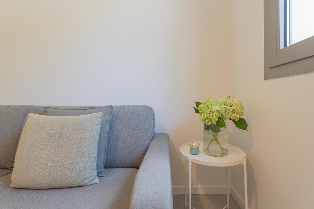 Ginepro & Salvia Apartments In Como By Rent All Комо Екстериор снимка