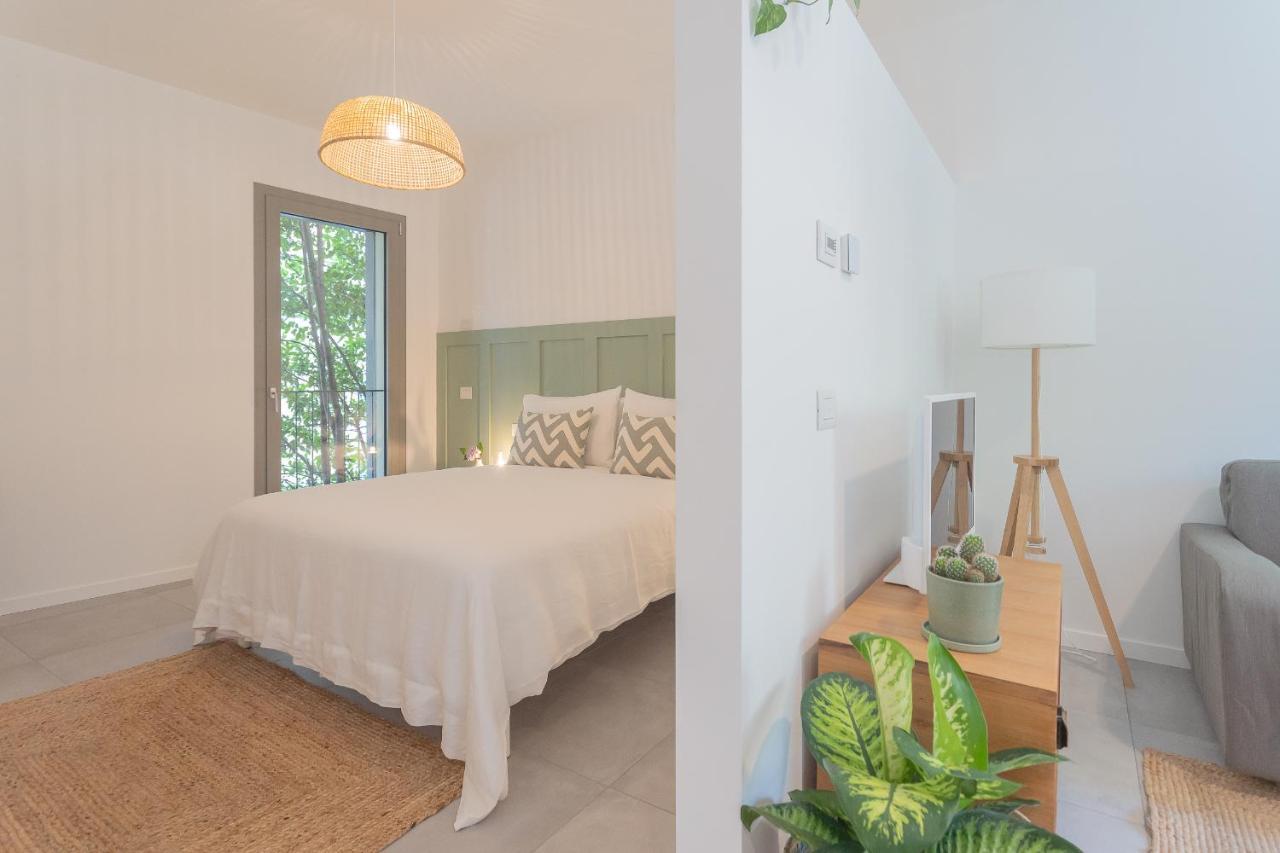 Ginepro & Salvia Apartments In Como By Rent All Комо Екстериор снимка