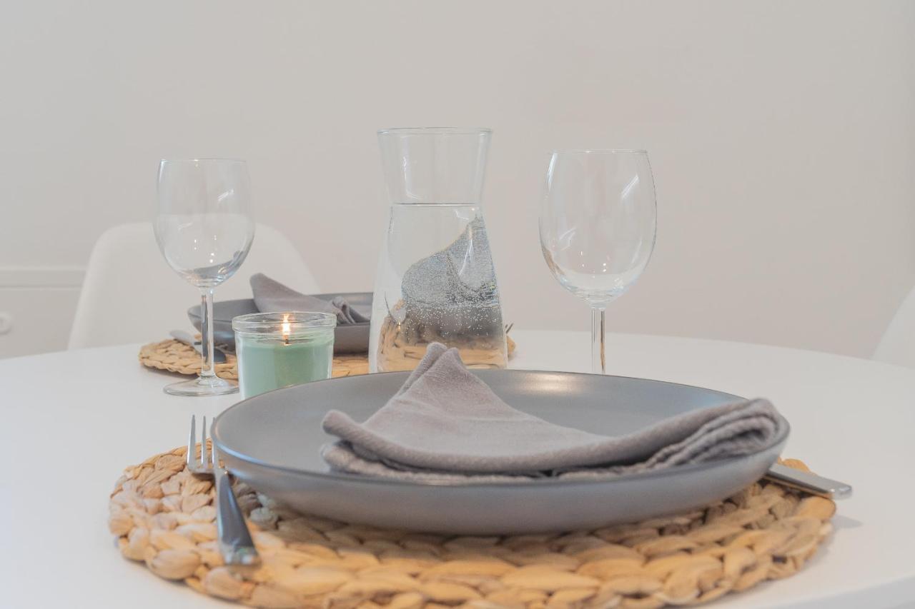 Ginepro & Salvia Apartments In Como By Rent All Комо Екстериор снимка
